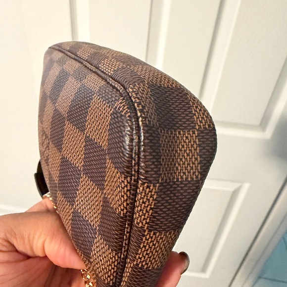 Louis Vuitton Authentic Mini pochette,come with the box and dustbag readytoship - Picture 6 of 9